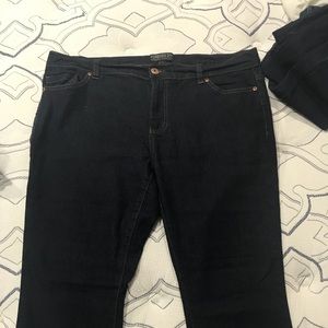 Forever 21 dark wash jeans